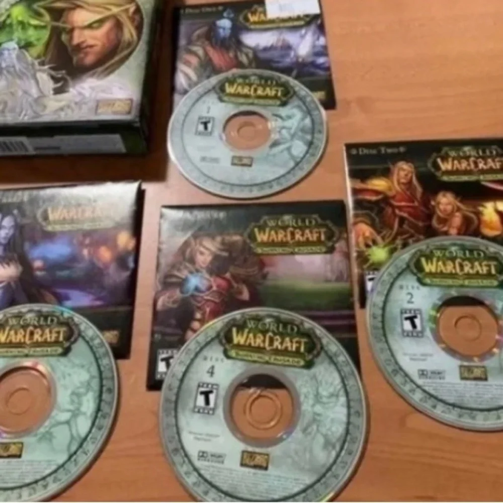 Microsoft world of warcraft games lot of 2 burning crusade/wrath of lich king